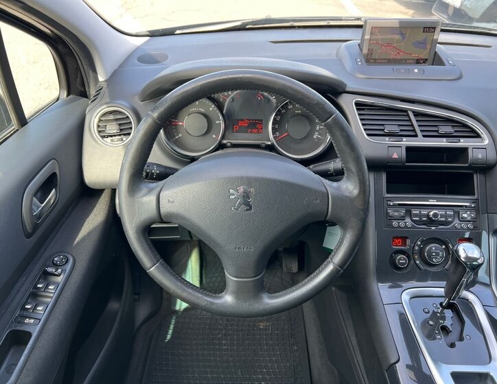 Peugeot 3008 MPV 2,0 l 120 kw