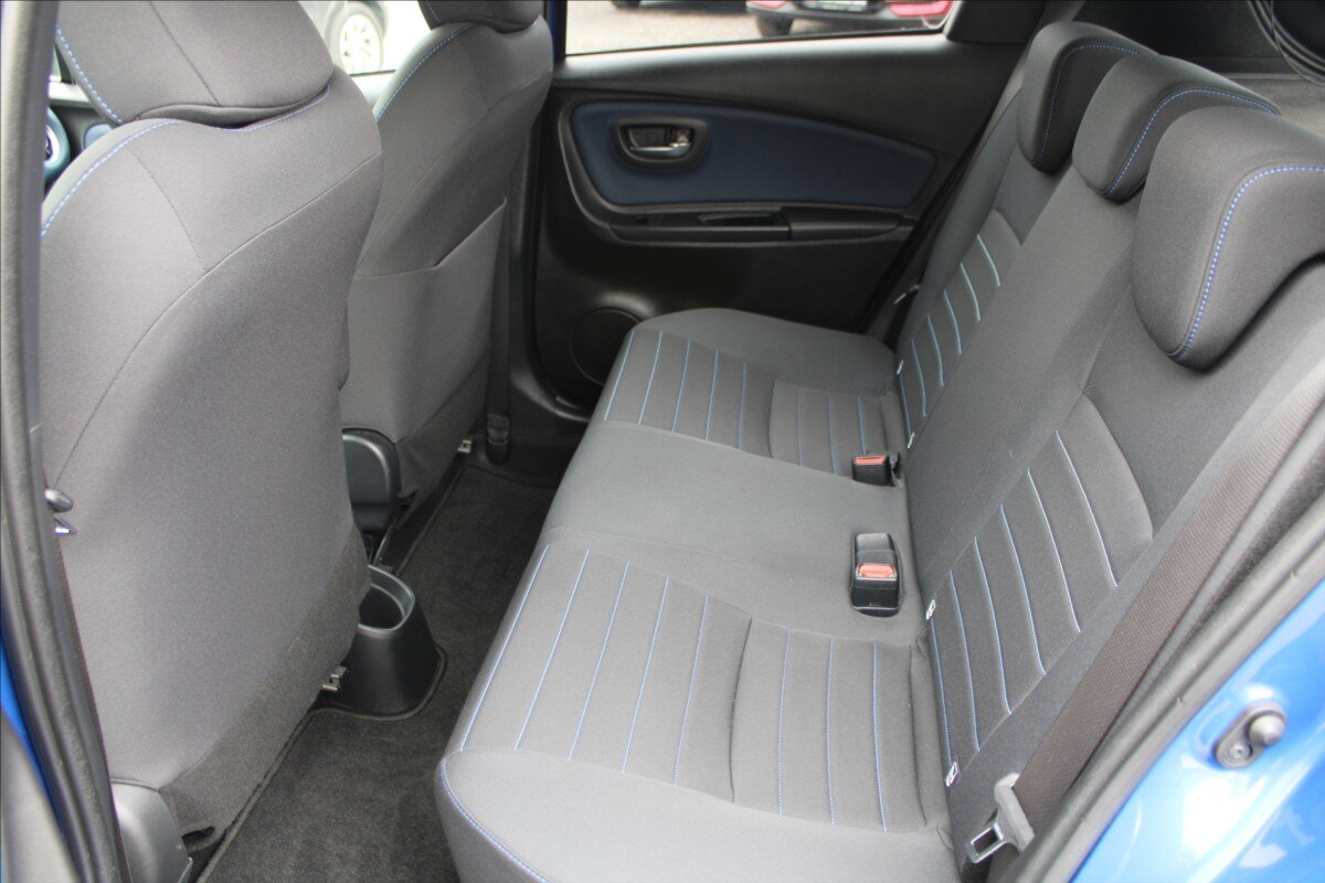 Toyota Yaris Kombi 1,5 l 82 kw