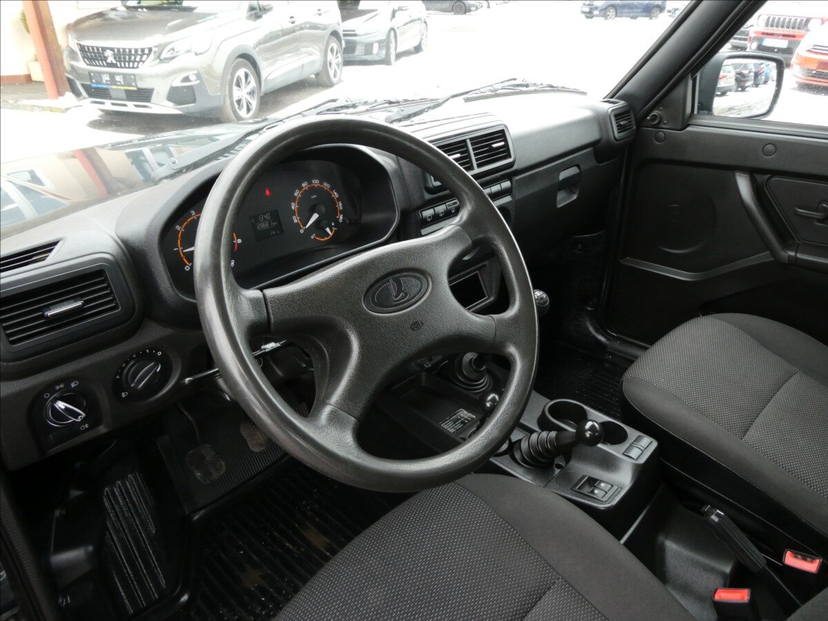 Lada Niva Ostatní 1,7 l 61 kw
