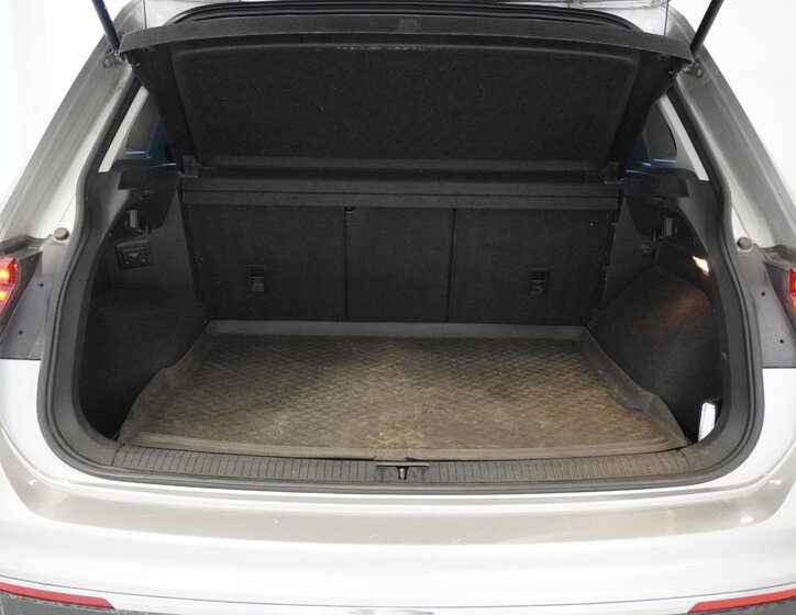 Volkswagen Tiguan SUV / Terénní 2,0 l 140 kw