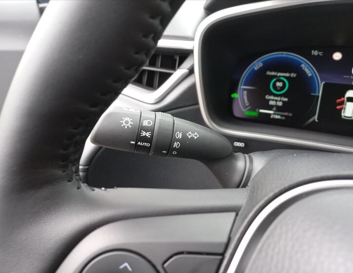 Toyota Corolla Cross 17