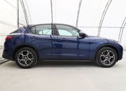 Alfa Romeo Stelvio 6