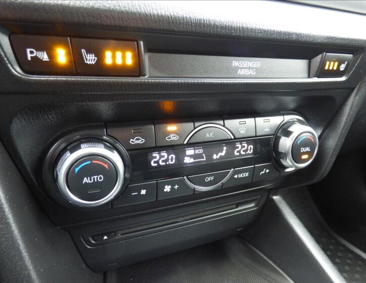 Mazda 3 Hatchback 2,0 l 121 kw