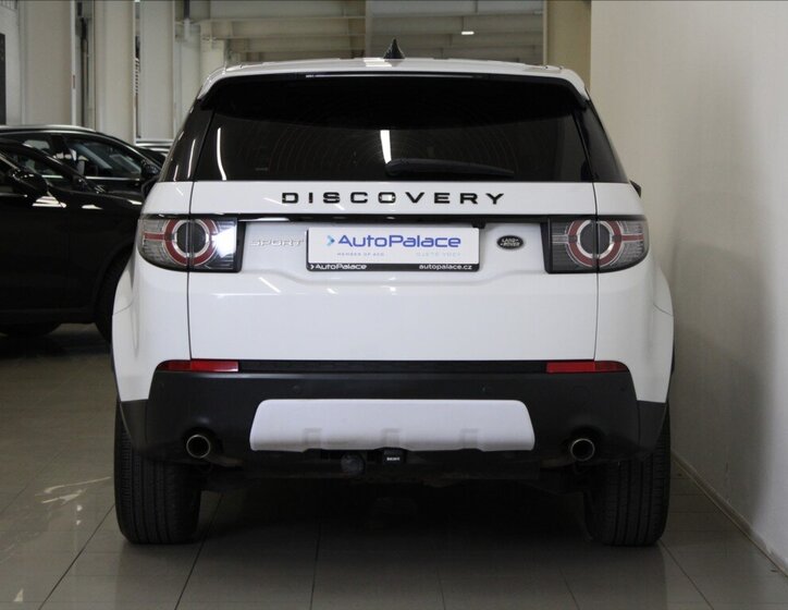 Land Rover Discovery Sport SUV 2,0 l 110 kw