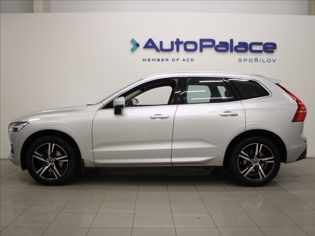 Volvo XC60 SUV / Terénní 2,0 l 184 kw