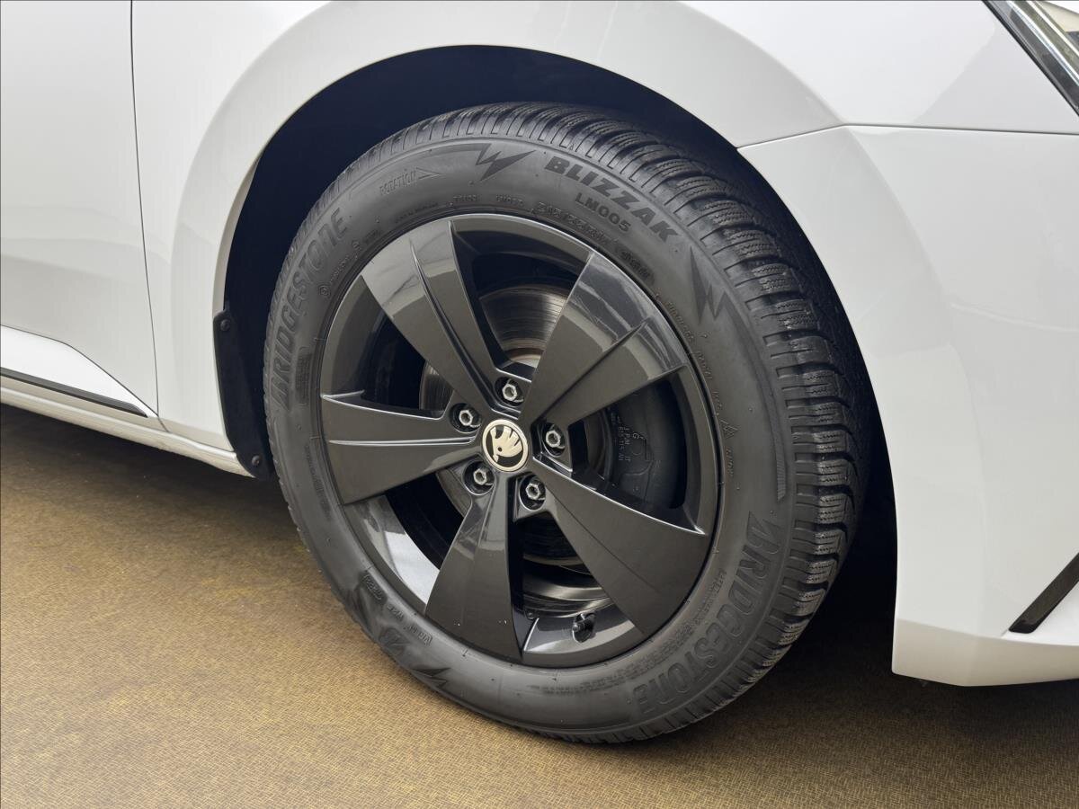 Škoda Superb Kombi 2,0 l 140 kw