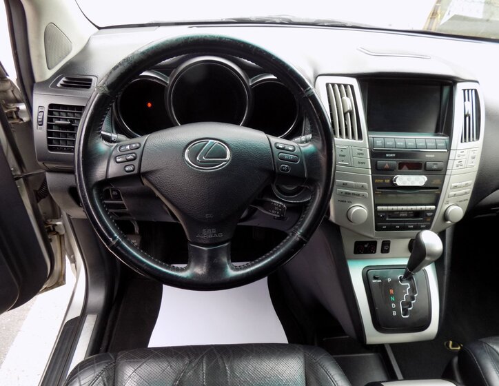 Lexus RX 400h 25
