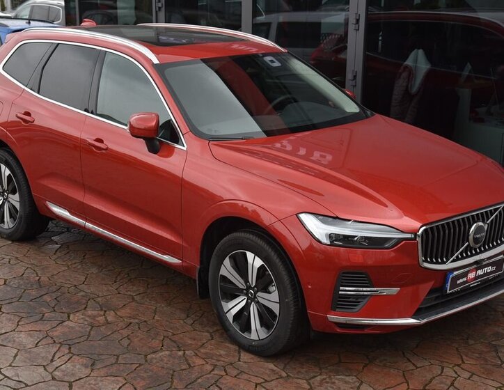 Volvo XC60 SUV / Terénní 2,0 l 186 kw