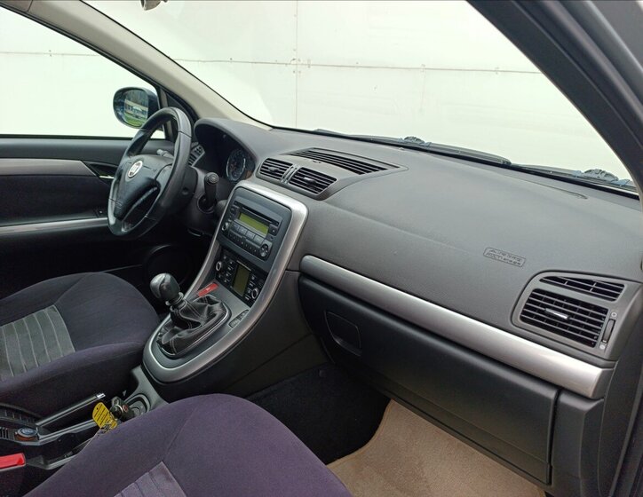 Fiat Croma Kombi 1,9 l 88 kw