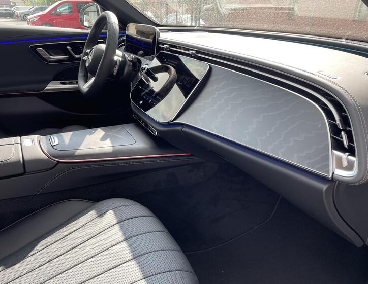 Mercedes-Benz Třídy E 14