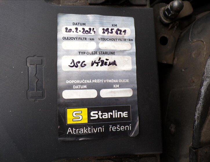 Volkswagen Passat Sedan 2,0 l 103 kw