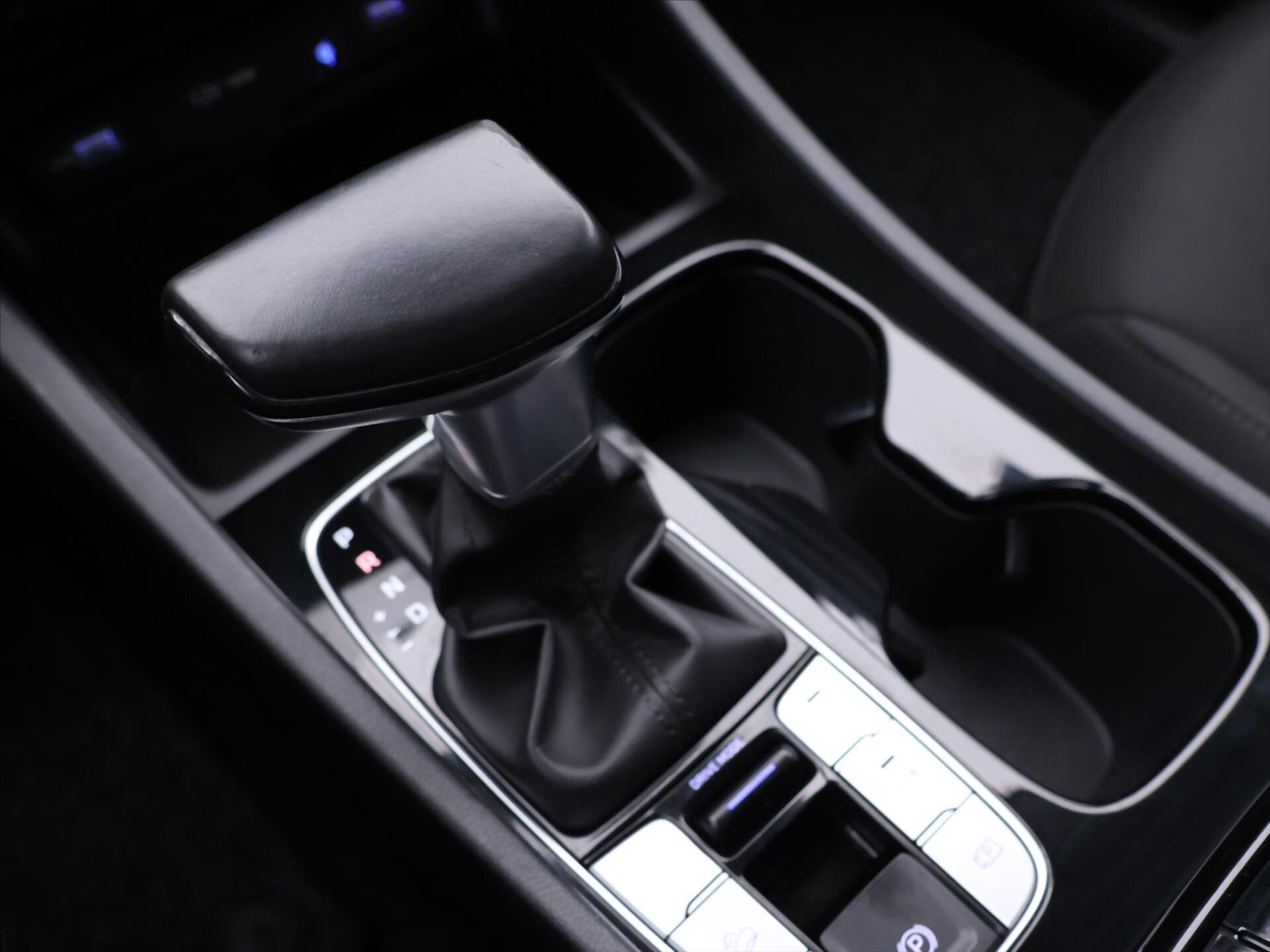 Hyundai Tucson SUV 1,6 l 100 kw