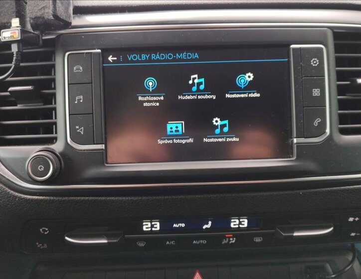 Peugeot Traveller 14