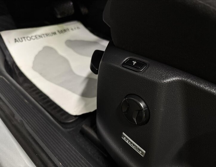 Volkswagen Golf Sportsvan MPV 1,6 l 81 kw