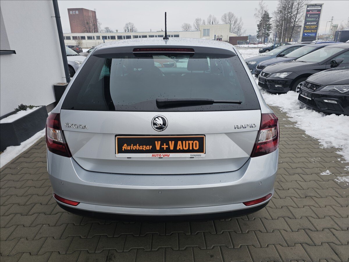 Škoda Rapid Hatchback 999,0 70 kw