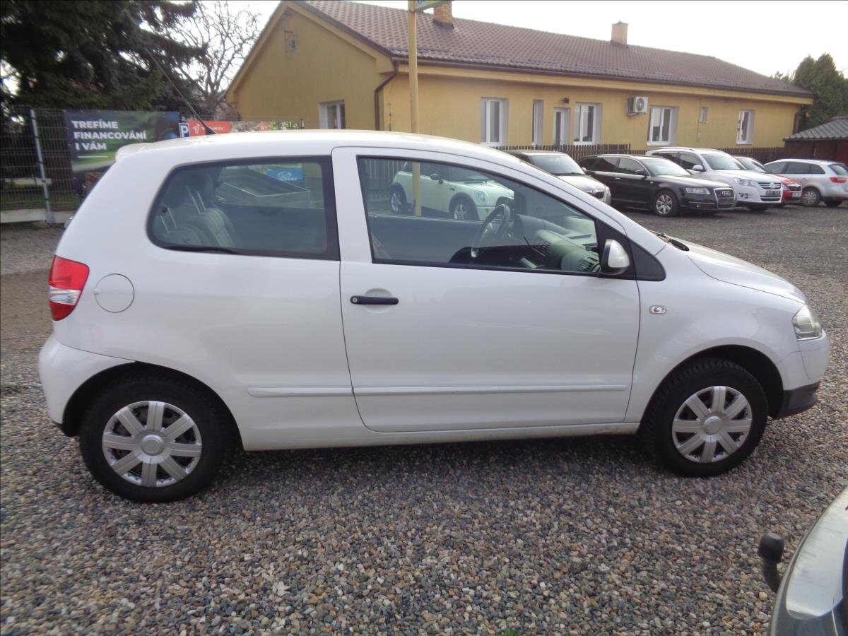 Volkswagen Fox Hatchback 1,2 l 40 kw