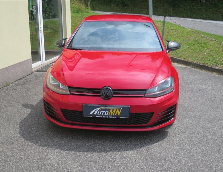 Volkswagen Golf Hatchback 2,0 l 162 kw