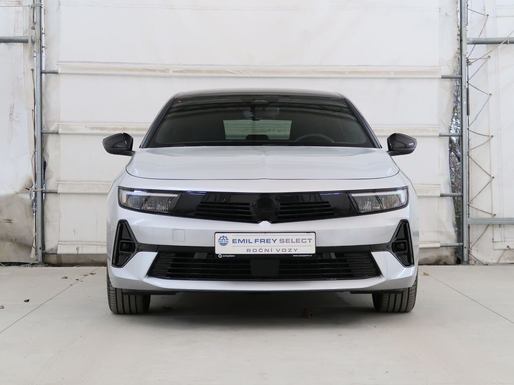 Opel Astra Hatchback 1,2 l 96 kw