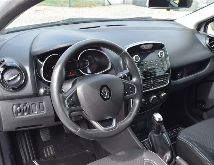Renault Clio Hatchback 1,1 l 54 kw