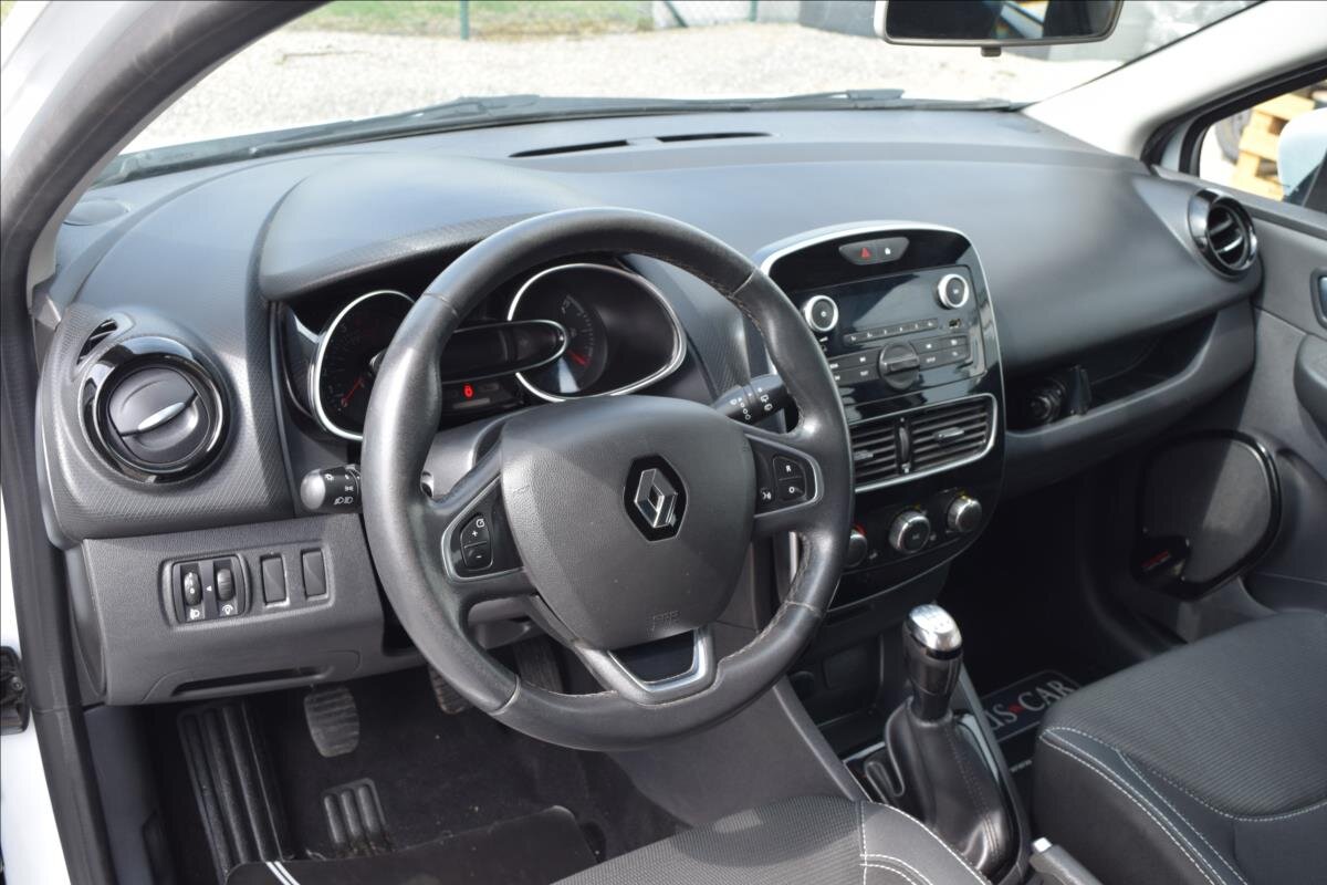 Renault Clio Hatchback 1,1 l 54 kw