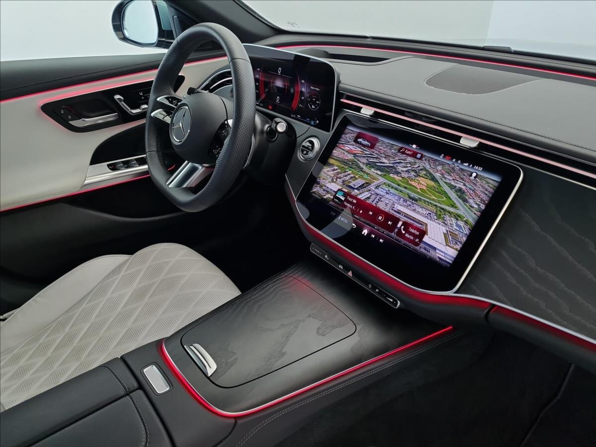 Mercedes-Benz Třídy E Sedan 2,0 l 145 kw