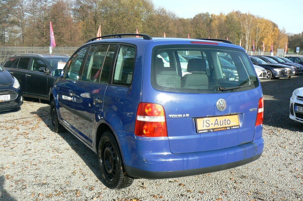 Volkswagen Touran Kombi 1,6 l 85 kw