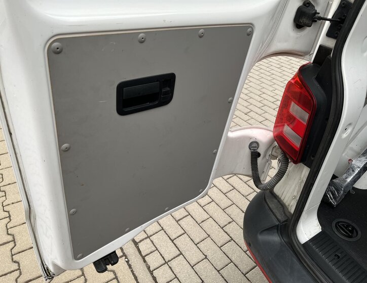 Volkswagen Transporter Kombi 2,0 l 110 kw