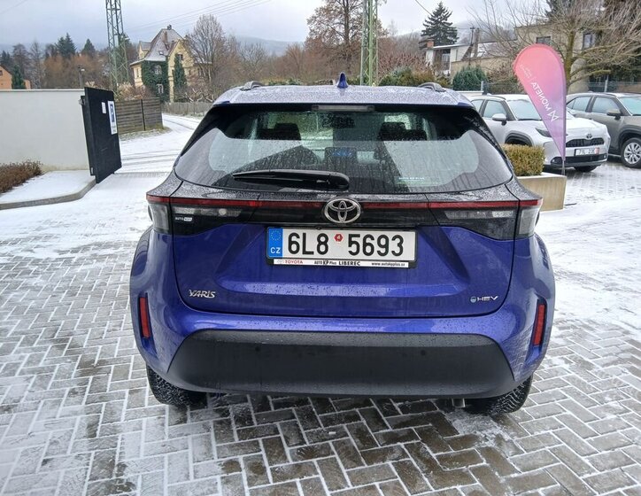 Toyota Yaris Cross 30