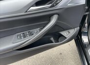 BMW Řada 5 Kombi 2,0 l 140 kw