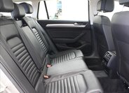 Volkswagen Passat Kombi 2,0 l 140 kw