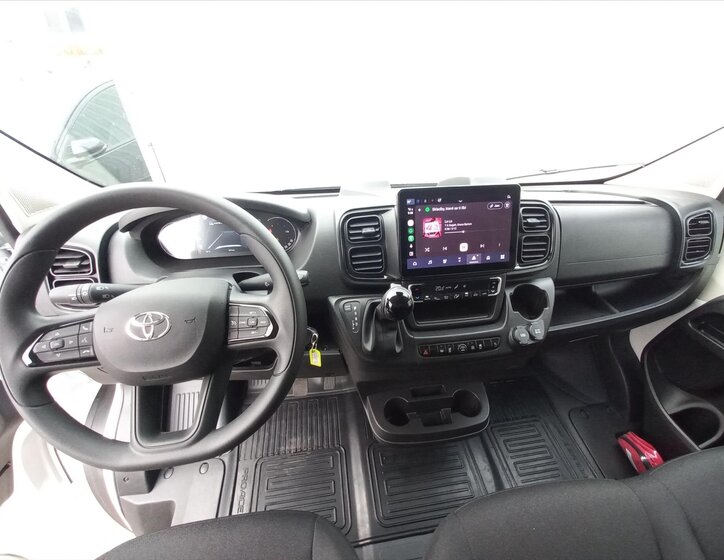 Toyota ProAce VAN-Minibus 2,2 l 103 kw