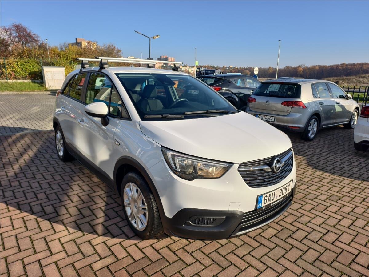 Opel Crossland SUV 1,2 l 60 kw