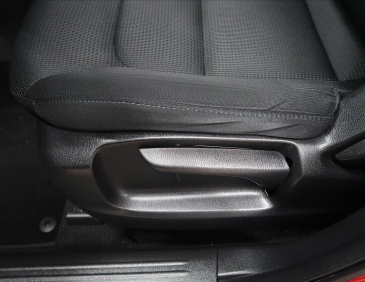 Mazda CX-5 SUV / Terénní 2,0 l 121 kw