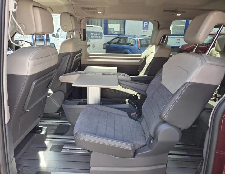 Volkswagen Multivan VAN-Minibus 2,0 l 110 kw