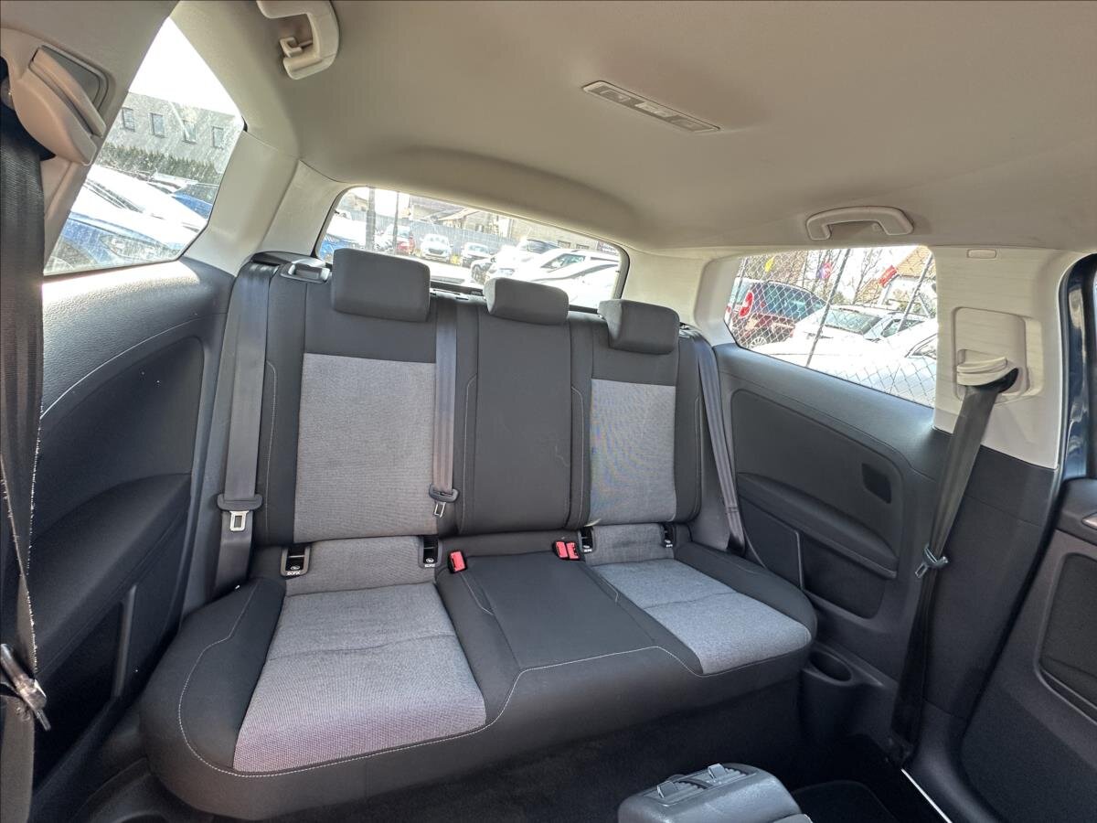 Volkswagen Golf Hatchback 1,2 l 63 kw