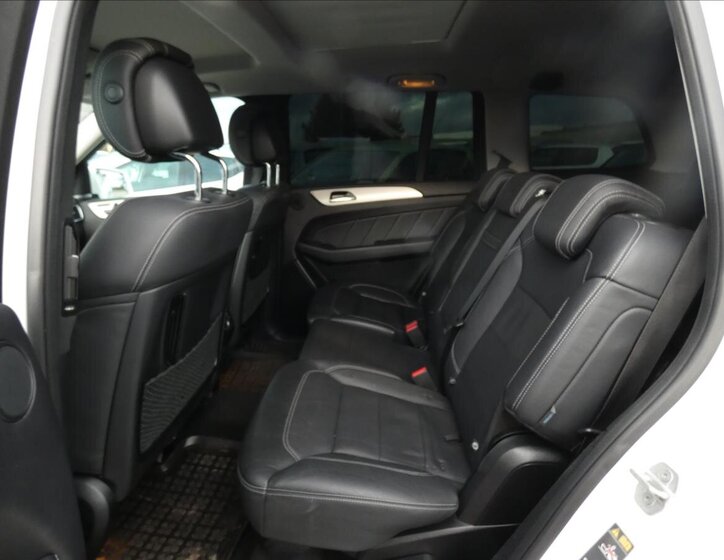Mercedes-Benz GL SUV / Terénní 3,0 l 190 kw