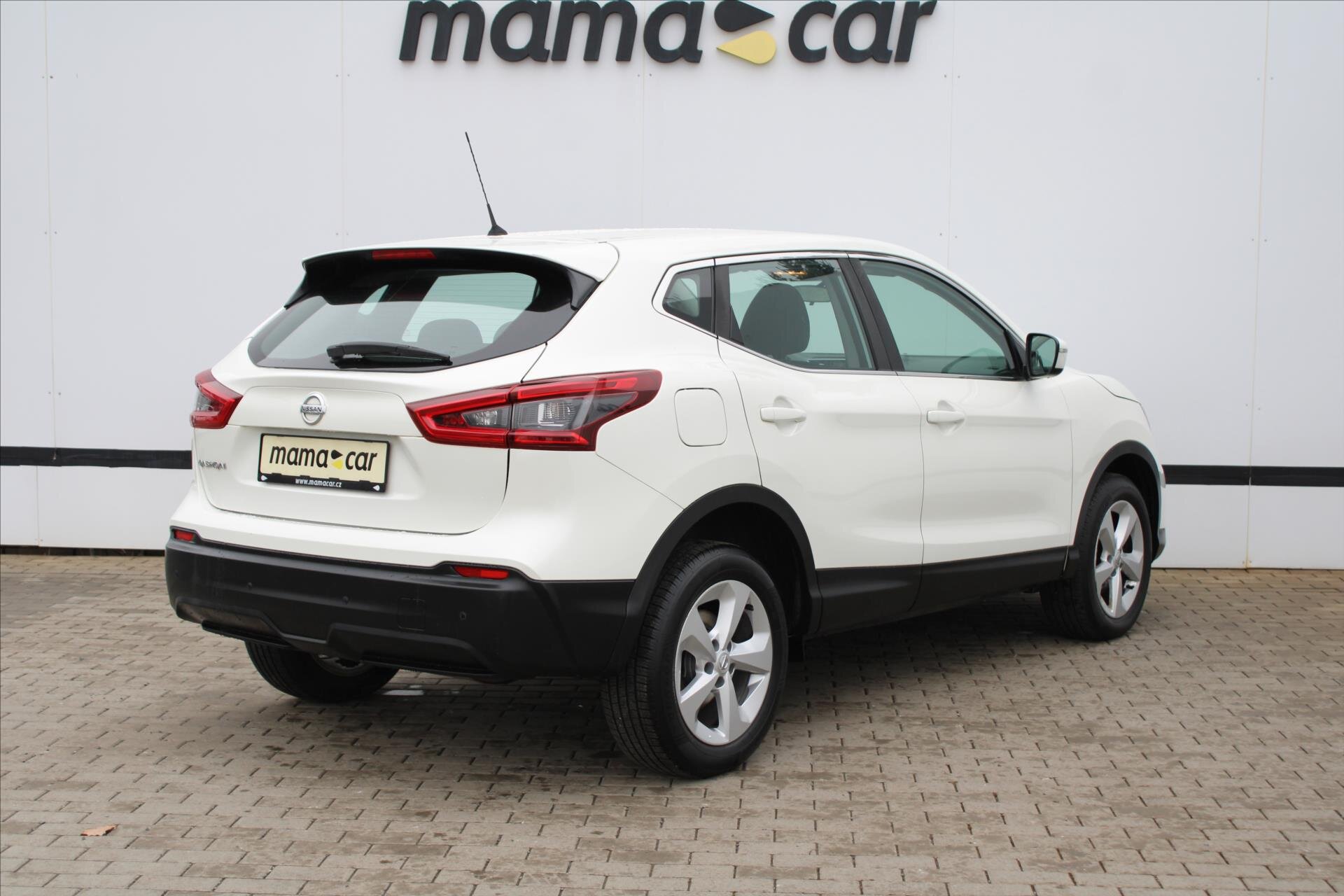 Nissan Qashqai SUV 1,2 l 85 kw