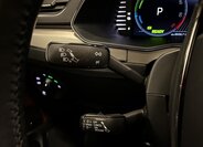 Škoda Superb Liftback 1,4 l 160 kw