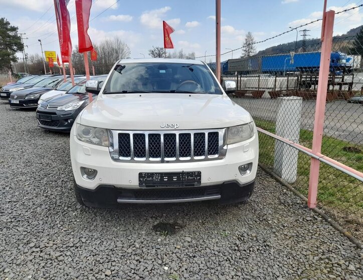 Jeep Grand Cherokee SUV / Terénní 5,7 l 259 kw