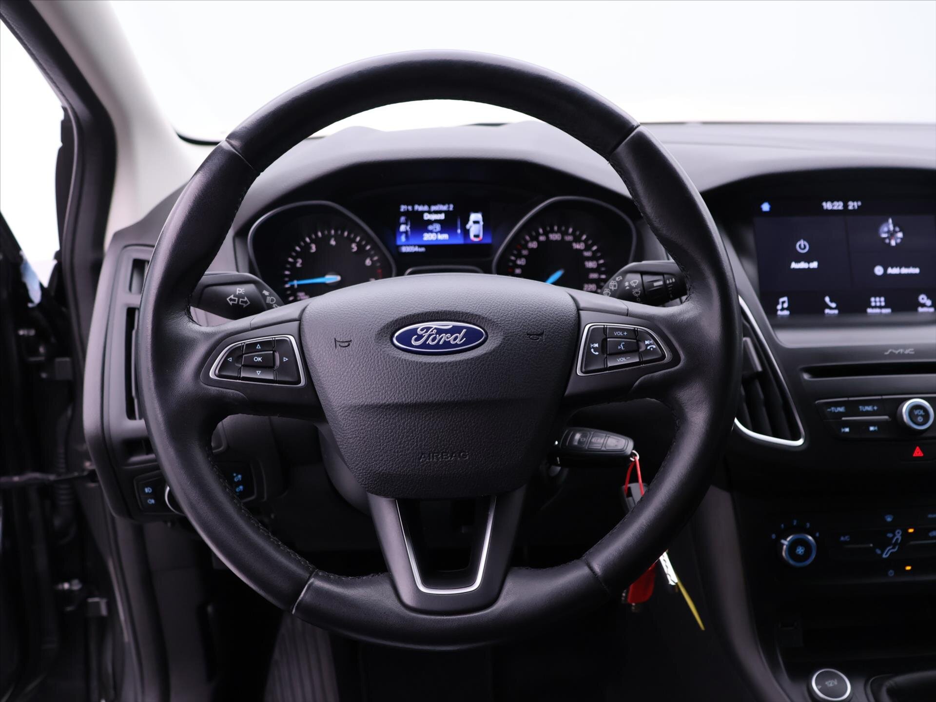 Ford Focus Kombi 999,0 92 kw