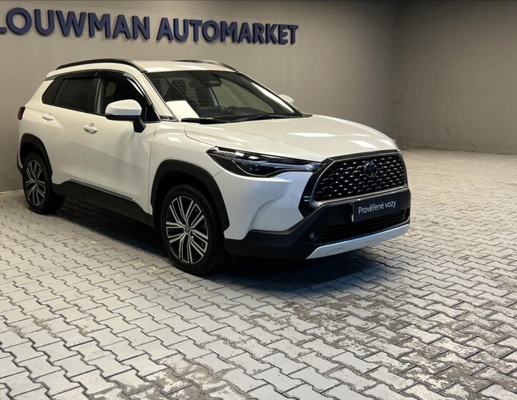 Toyota Corolla Cross 14