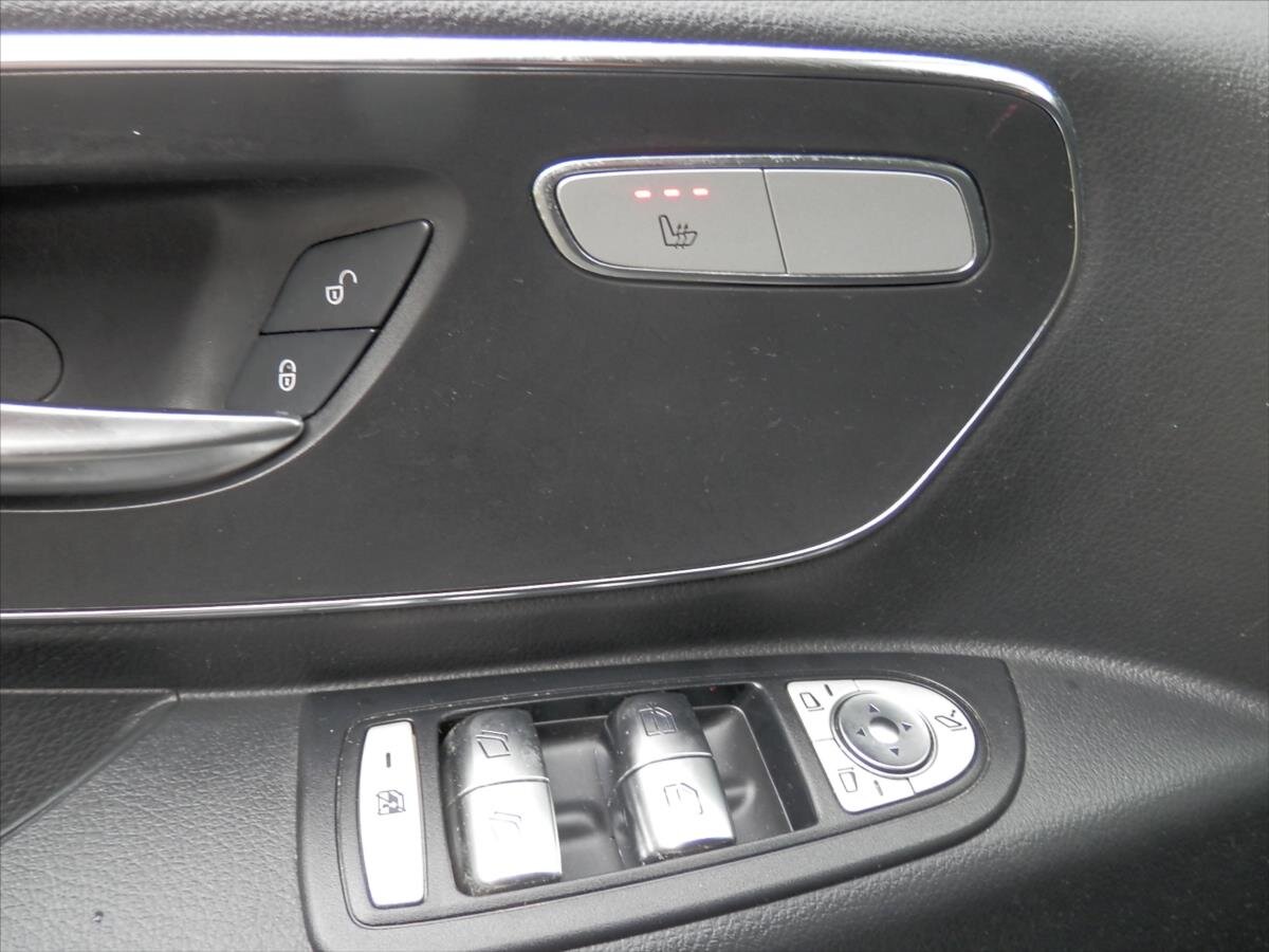 Mercedes-Benz Třídy V Kombi 2,1 l 140 kw