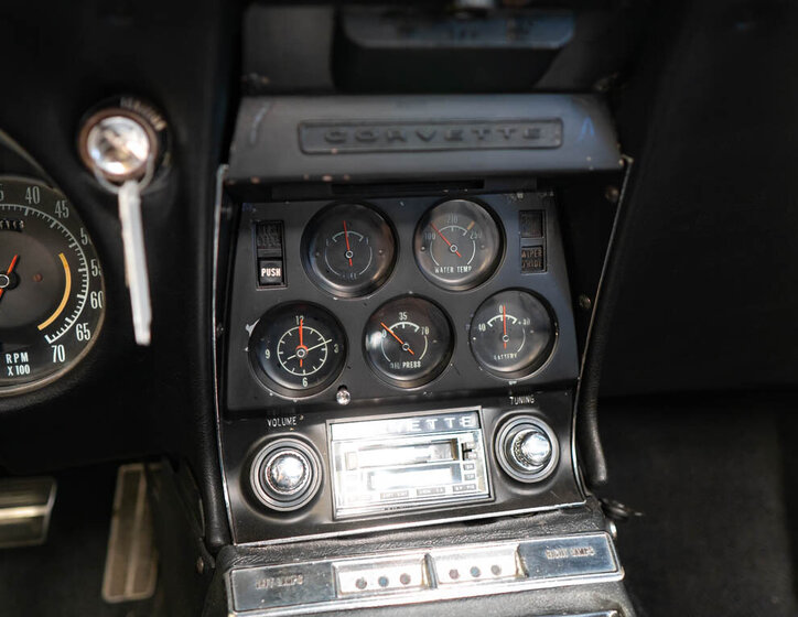 Chevrolet Corvette 17