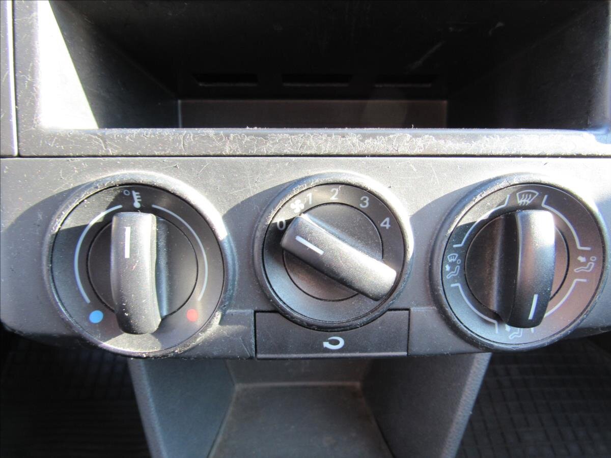 Volkswagen Polo Hatchback 1,2 l 40 kw