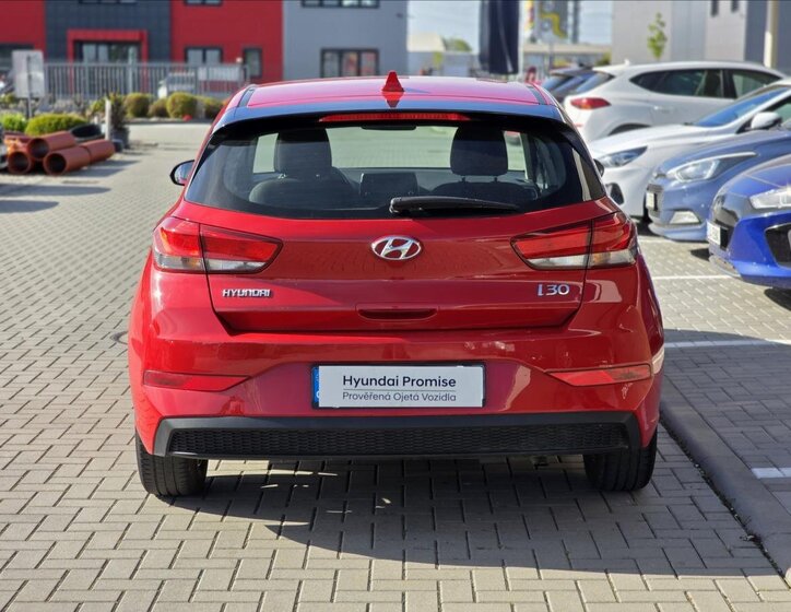 Hyundai i30 Hatchback 1,5 l 80 kw