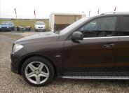 Mercedes-Benz Třídy M 10