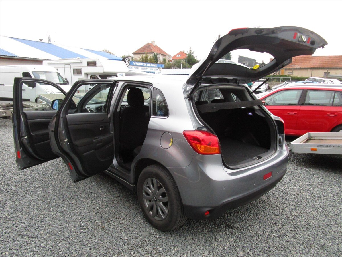 Mitsubishi ASX SUV / Terénní 1,6 l 86 kw