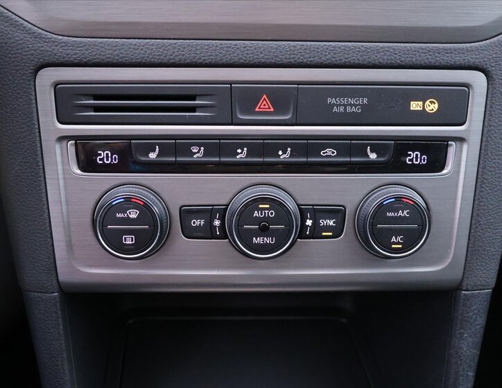Volkswagen Golf Sportsvan MPV 1,4 l 92 kw