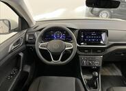 Volkswagen T-Cross 5