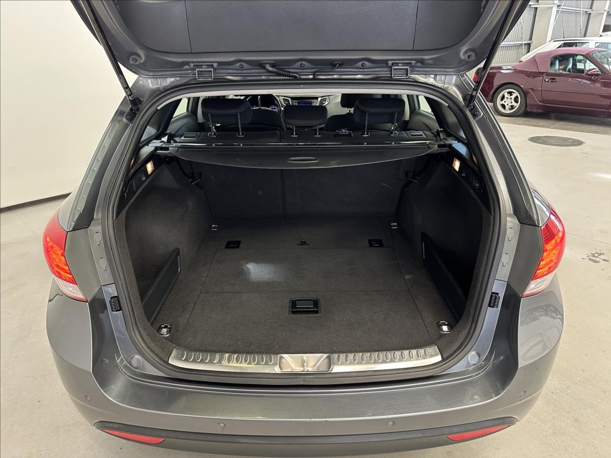 Hyundai i40 Kombi 1,7 l 100 kw